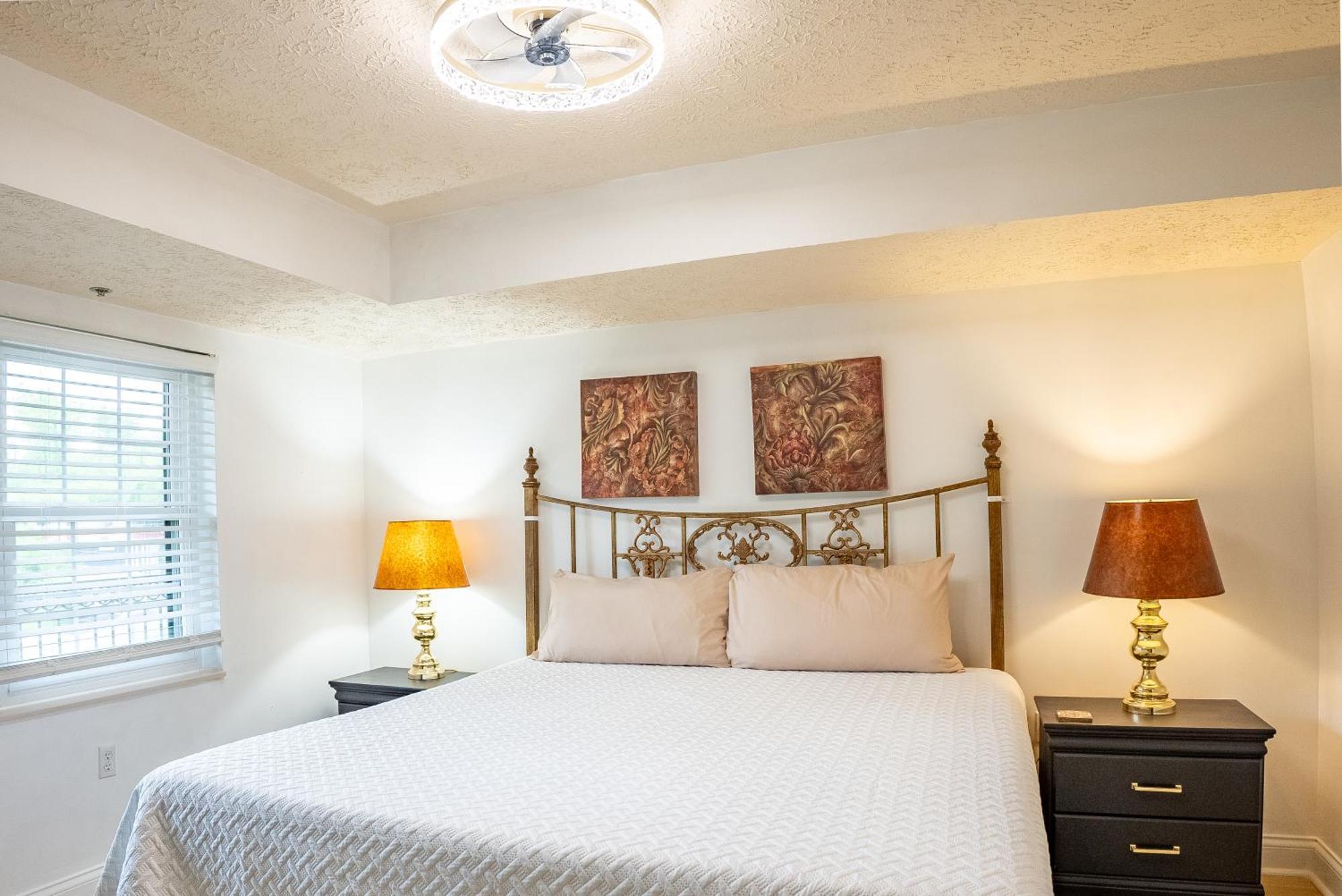 Luxurious Condo, Pool, Fireplace, Hiking Gatlinburg Exterior foto