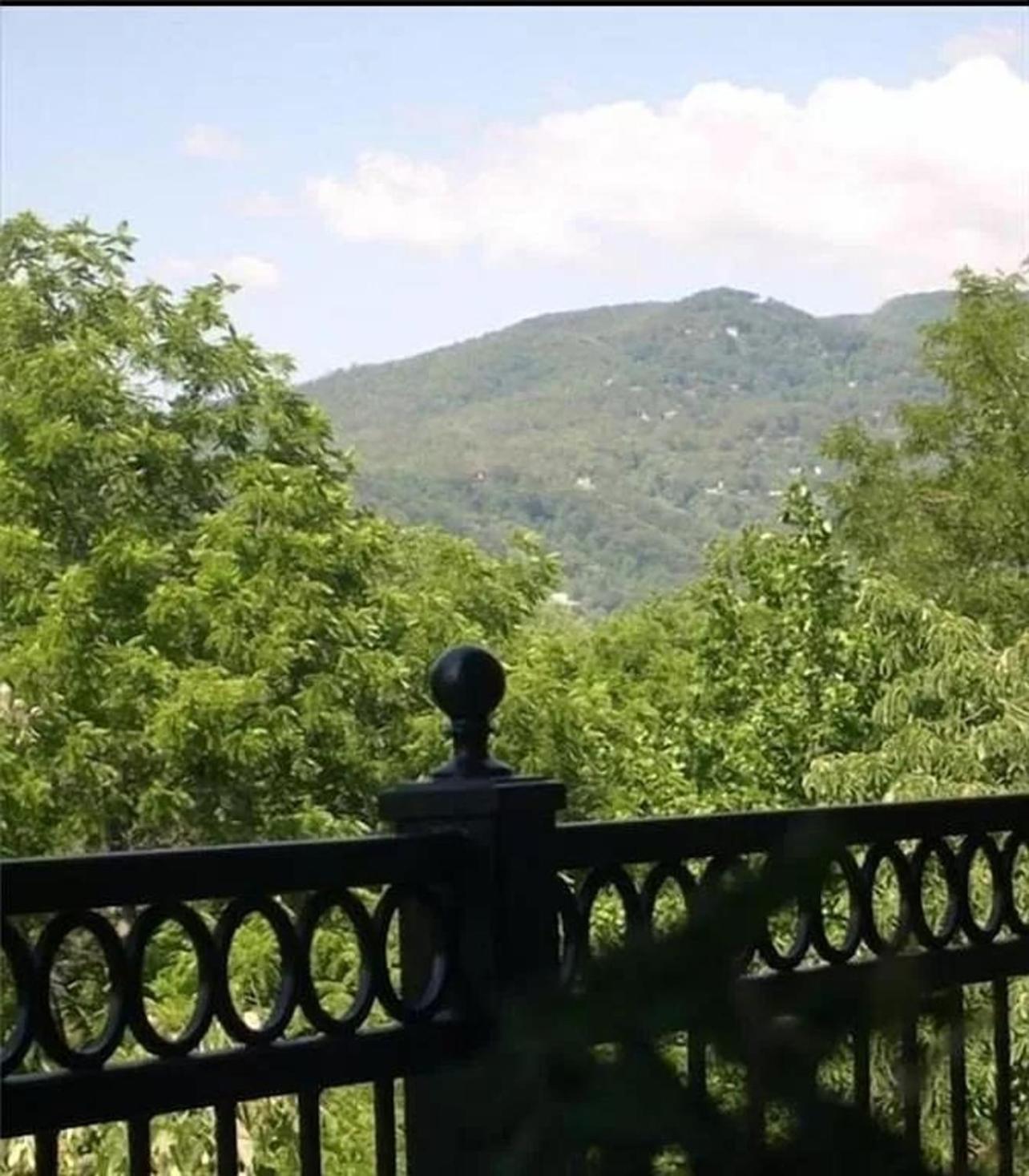 Luxurious Condo, Pool, Fireplace, Hiking Gatlinburg Exterior foto